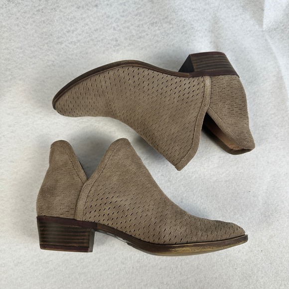 Lucky Brand Perforated Suede Ankle‎ Booties Taupe Block Heel Cutout Womens 7.5M - Picture 5 of 8
